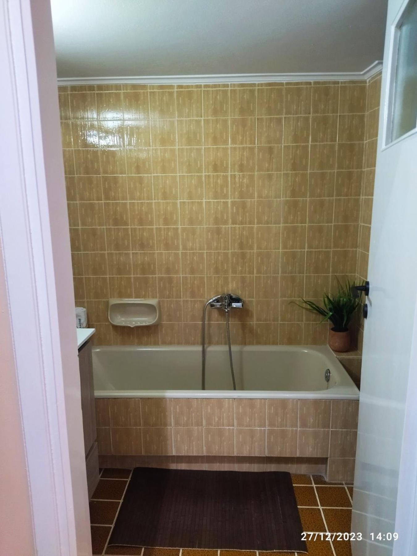 Swan Paradise Glyfada Apartment Atene Esterno foto